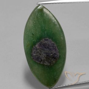 Rubis en Fuchsite Multicolore Marquise 8,51 ct d'Éthiopie, Dimension 24,2 x 12,2mm, Pierre gemme naturelle Non traité, pureté Translucide, 1 pièce Rubis en Fuchsite marquise slice, dureté de Mohs de 2 à 3, Photo A