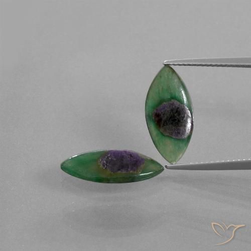 Par de Fucsita con Rubí Marquesa a juego de 16,9 x 8,2mm - Peso 6,02 ct en total / promedio. 3,01 ct cada uno, color Multicolor en claridad Translúcido, piedra preciosa natural No tratado, dureza de Mohs 2 - 3, Photo A