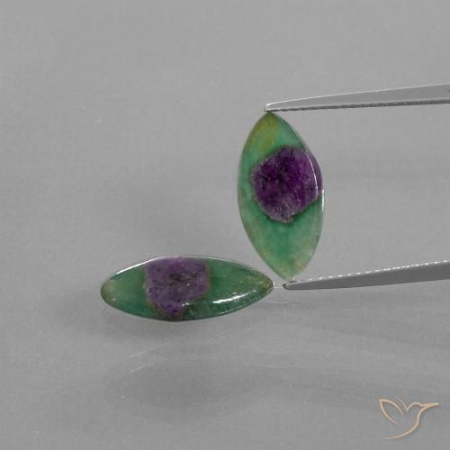 Paire Rubis en Fuchsite Marquise 16 x 7,8mm assorties - Poids total 6,45 ct / moyenne 3,23 ct chacune, couleur Multicolore et pureté Translucide, pierre gemme naturelle Non traité, dureté de Mohs 2 à 3, Photo A