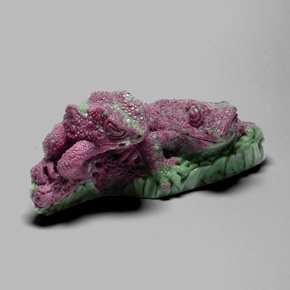 1566.63 ct Multicolor Ruby-Zoisite Stone, Natural Ruby-Zoisite in Carved Frog Shape for Sale