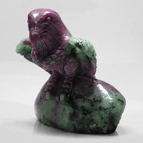 377.20 ct Multicolor Ruby-Zoisite Stone, Natural Ruby-Zoisite in Carved Bird Shape for Sale