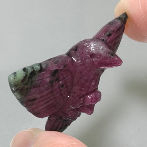51.6ct Bird Carving Multicolor Ruby-Zoisite for sale thumb image of 51.6ct Bird Carving Multicolor Ruby-Zoisite (ID: 335178)