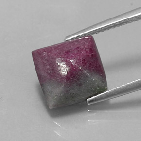 5.24 ct Multicolor Ruby-Zoisite Gemstone, Ruby-Zoisite Gem in Square Cabochon Shape for Sale.