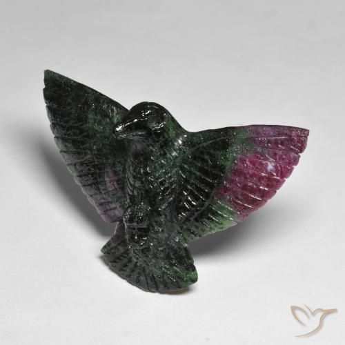 Rubino zoisite multicolore taglio fantasia da 83,59 ct dalla Tanzania, dimensione 55,2x35,7 mm, pietra preziosa naturale non trattati , purezza Opaque, Rubino zoisite Uccello intagliato da 1 pz, durezza Mohs di 6,5 - 7 adatto per gioielli da indossare ogni giorno, Photo A