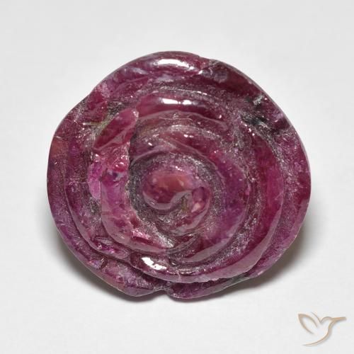 23,98ct Rosa intagliata viola Rubino zoisite dalla Tanzania, Dimension 16,9x16,3 mm, Natural non trattati Gemstone, Opaque Clarity, 1 piece Rubino zoisite in Porpora Color, Mohs Hardness of 6,5 - 7 adatto per gioielli da indossare ogni giorno, Photo A