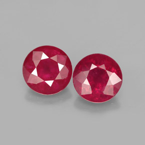 4.48 ct Red Ruby Gemstone, Ruby Gem in Round Facet Shape for Sale.