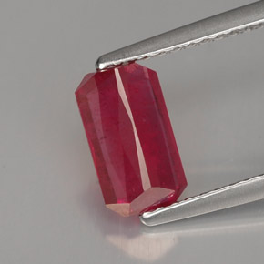 Ruby Gemstone in 8.5 x 4.9 mm Size for Sale, Ruby Stone in Red Color