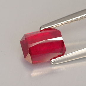 Ruby Gemstone in 7.2 x 5.5 mm Size for Sale, Ruby Stone in Red Color