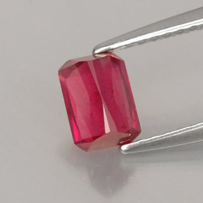 Ruby Gemstone in 6.1 x 4.4 mm Size for Sale, Ruby Stone in Red Color