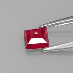 Ruby Gemstone in 5 x 5 mm (calibrated) Size for Sale, Ruby Stone in Red Color