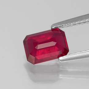 Ruby Gemstone in 7 x 5 mm (calibrated) Size for Sale, Ruby Stone in Pink Red Color