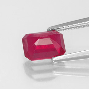 Ruby Gemstone in 7 x 5 mm (calibrated) Size for Sale, Ruby Stone in Pink Red Color