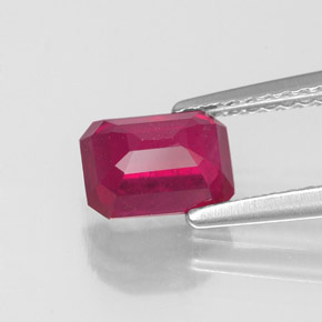 Ruby Gemstone in 7 x 5 mm (calibrated) Size for Sale, Ruby Stone in Pink Red Color