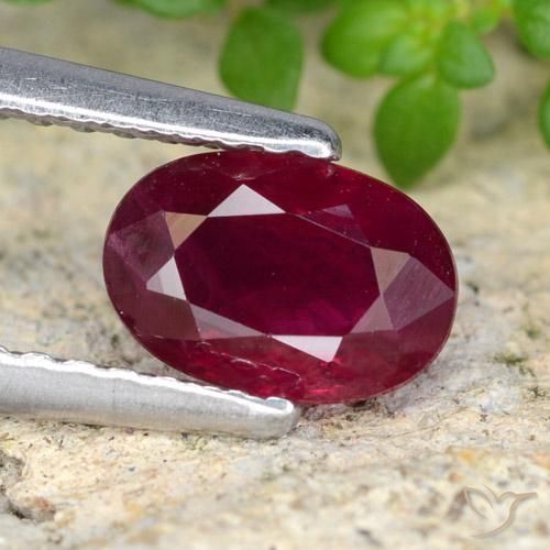 0.92ct Natural Deep Red Ruby, Oval, VS-SI