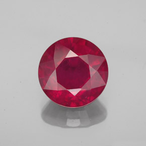3.26 ct Red Ruby Gemstone, Ruby Gem in Round Facet Shape for Sale.