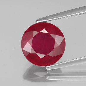3.53 ct Red Ruby Gemstone, Ruby Gem in Round Facet Shape for Sale.