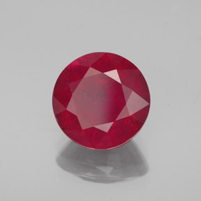 3.67 ct Red Ruby Stone, Natural Ruby in Round Facet Shape for Sale