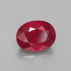 2.81 ct Red Ruby Stone, Natural Ruby in Oval Facet Shape for Sale