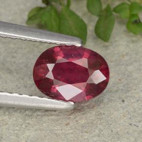 0.9ct Oval Facet Pink Red Ruby for sale thumb image of 0.9ct Oval Facet Pink Red Ruby (ID: 483147)
