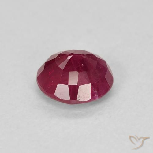 Ruby Gemstone in 5.5 mm (calibrated) Size for Sale, Ruby Stone in Deep Crimson Color