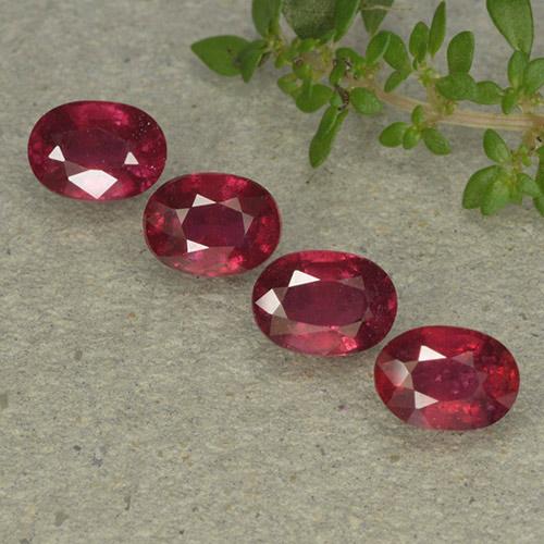 Rojo sangre Rubí Gema - 1.3ct Forma ovalada (ID: 495342)