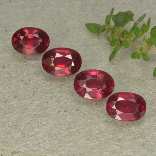 Medium Red Ruby Gem - 1.4ct Oval Facet (ID: 495347)