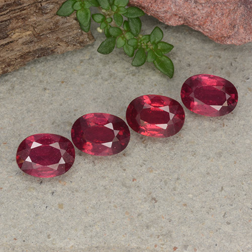 Medium Red Ruby Gem - 1.1ct Oval Facet (ID: 495381)