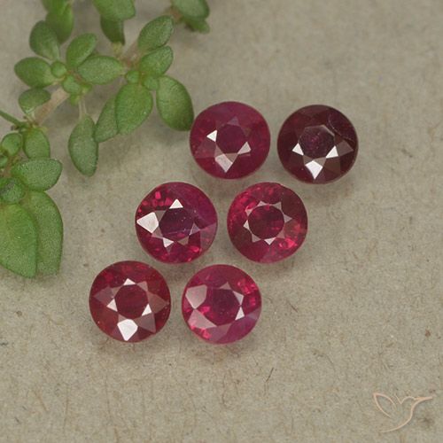 1.5 ct Round Cut Ruby, 3.3 mm From Myanmar, Photo A