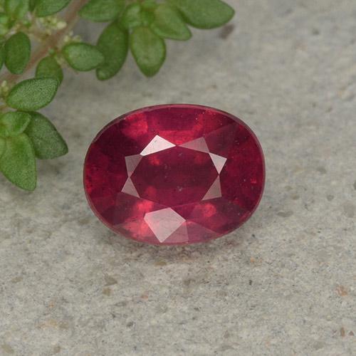 Blood Red Ruby Gem - 2.1ct Oval Facet (ID: 496018)