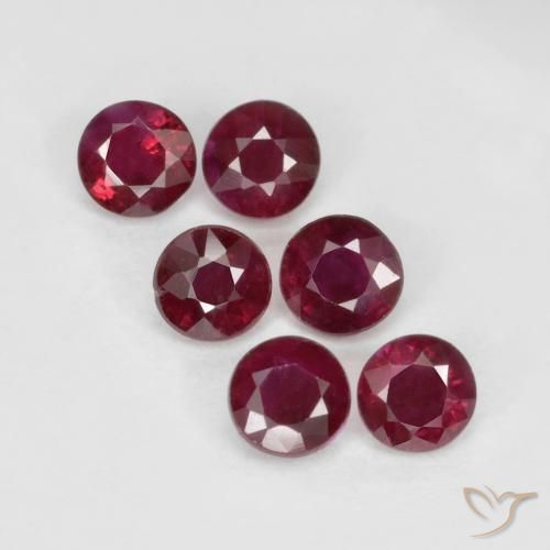 Best Rubies for an Anniversary Band | Matching Size and Color
