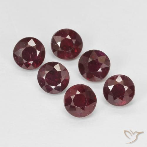 1.79 ct Round Cut Ruby, 3.5 mm From Myanmar, Photo A