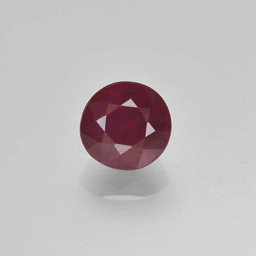 Deep Red Ruby Gem - 0.5ct Round Facet (ID: 496727)