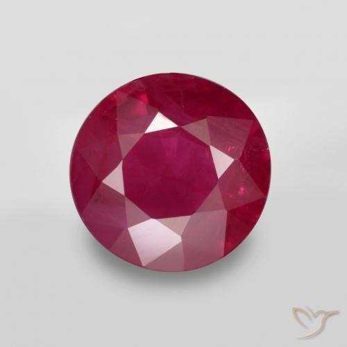 0.92ct Natural Deep Red Ruby, Round, VS-SI