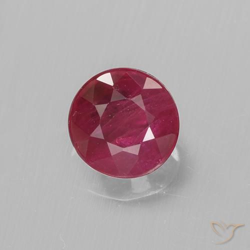 0.64ct Natural Deep Crimson Ruby, Round, VS-SI