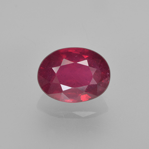 Deep Reddish Pink Ruby Gem - 1.9ct Oval Facet (ID: 500735)