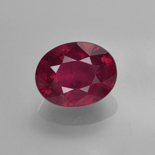 Medium Red Рубин Камень - 2ct Фасетный Овал (ID: 500740)
