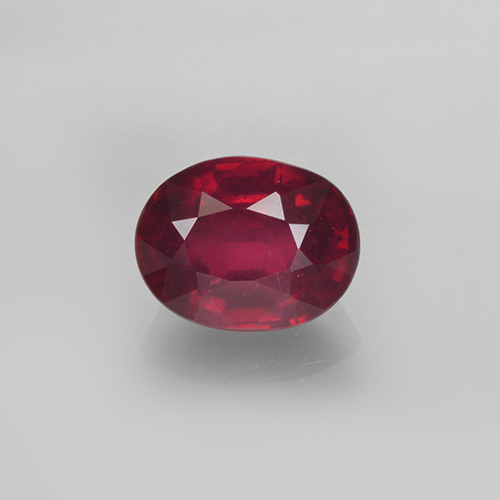 Medium Red Ruby Gem - 2.3ct Oval Facet (ID: 500867)