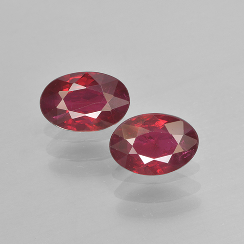 Bright Red Ruby Gem - 0.5ct Oval Facet (ID: 503469)