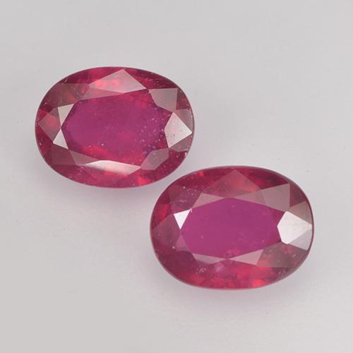 Light Red Ruby Gem - 1.7ct Oval Facet (ID: 524892)