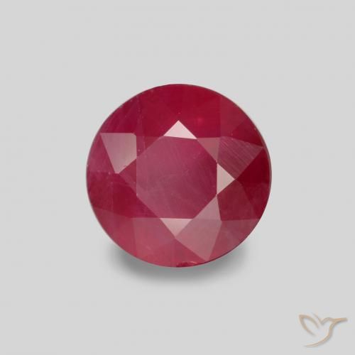 0,87 ct Rubin im Rundschliff, 5,3 mm aus Myanmar, Photo A