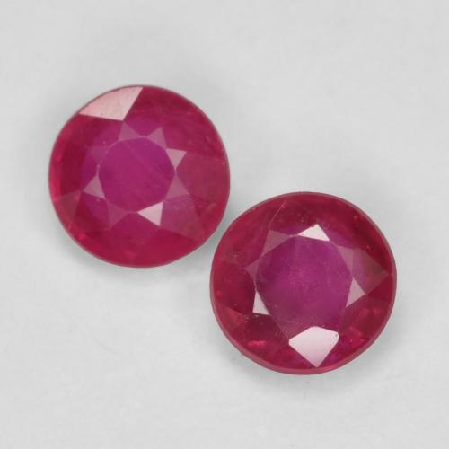 Medium Red Ruby Gem - 0.2ct Round Facet (ID: 556557)