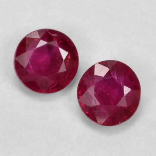 Medium Red Ruby Gem - 0.3ct Round Facet (ID: 556729)