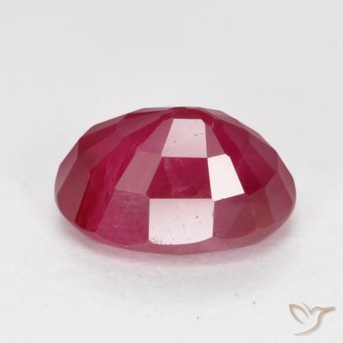 Ruby Gemstone in 7.2 x 5.2 mm Size for Sale, Ruby Stone in Medium Red Color