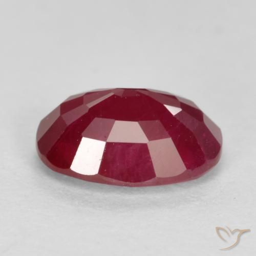 Ruby Gemstone in 7 x 5 mm (calibrated) Size for Sale, Ruby Stone in Blood Red Color