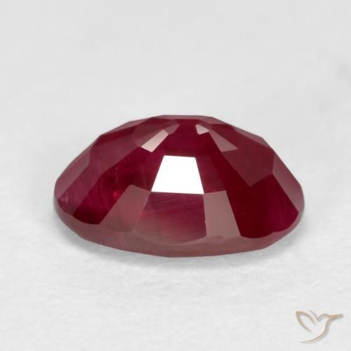 Ruby Gemstone in 7 x 5 mm (calibrated) Size for Sale, Ruby Stone in Deep Red Color