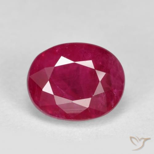 Rubis taille ovale de 1,35 ct, 6,8 x 5,5 mm du Myanmar, Photo A