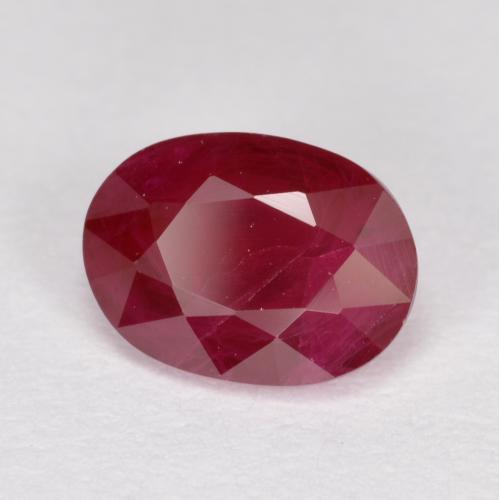 Blood Red Ruby Gem - 1.1ct Oval Facet (ID: 569903)