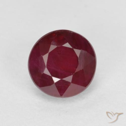 Deep Red Ruby Gem - 0.5ct Round Facet (ID: 590963)