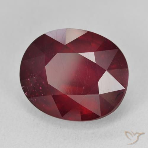 Best Oval Cut Ruby for a Necklace