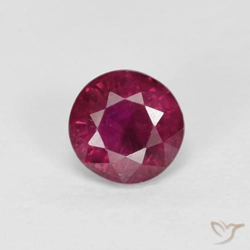 0,36 ct Rubin im Rundschliff, 3,9 mm aus Myanmar, Photo A
